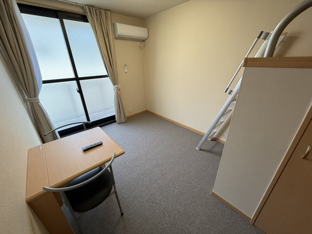 レジデンスローズの居間・リビング