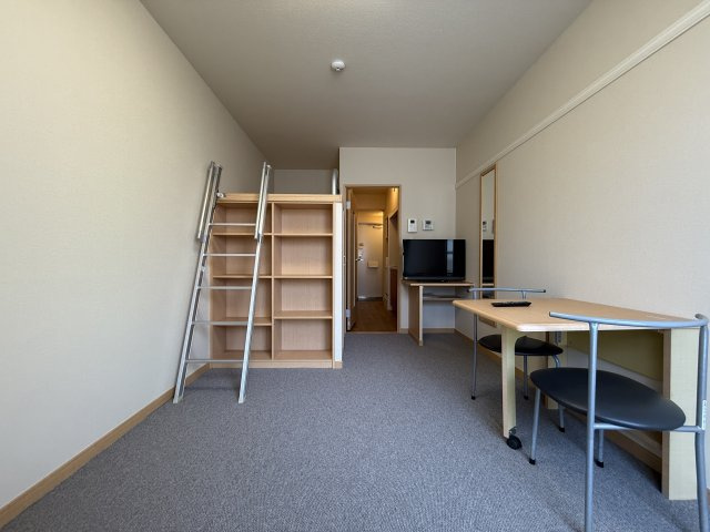 レジデンスローズの居間・リビング