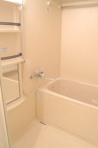 ルーチェ茗荷谷の浴室