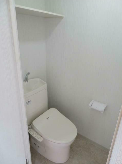 中野区松が丘２丁目のアパートのトイレ