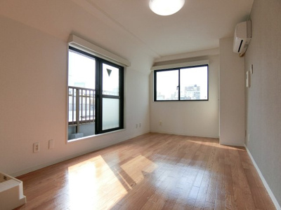 【居間・リビング】 | 日興パレスビル渋谷