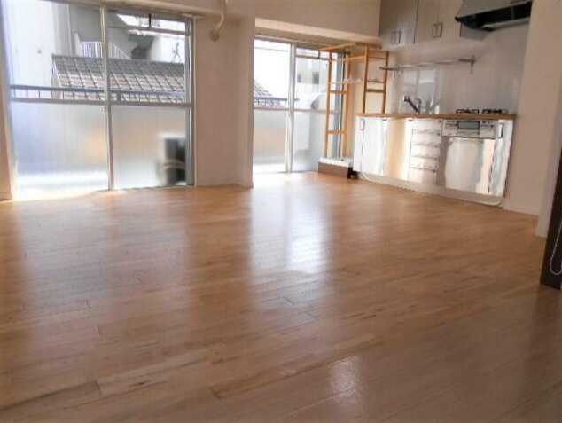 中野区弥生町５丁目の賃貸マンションの居間・リビング