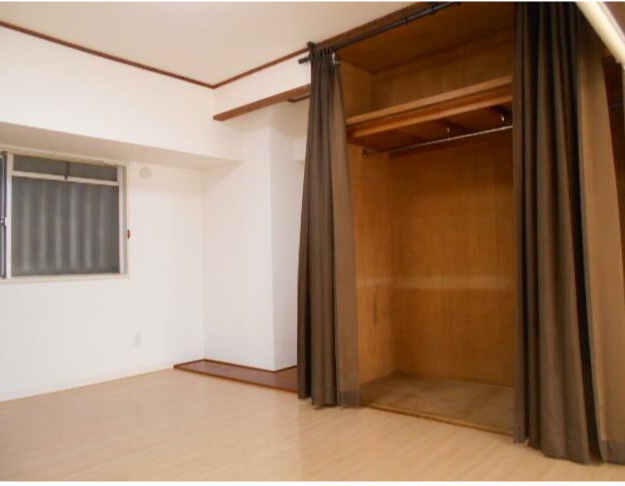 中野区弥生町５丁目の賃貸マンションの収納