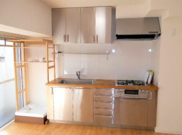 中野区弥生町５丁目の賃貸マンションのキッチン