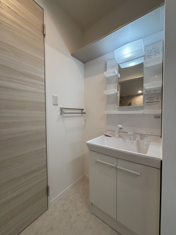 クレスト中馬込の洗面所|※工事前のお写真です