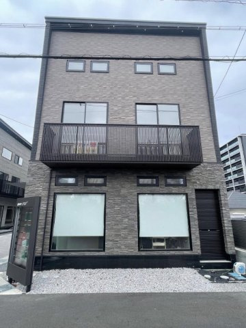 草津市若竹町の店舗一部の外観