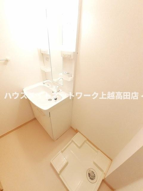 リバーサイド・カルムの洗面所|洗髪洗面化粧台
