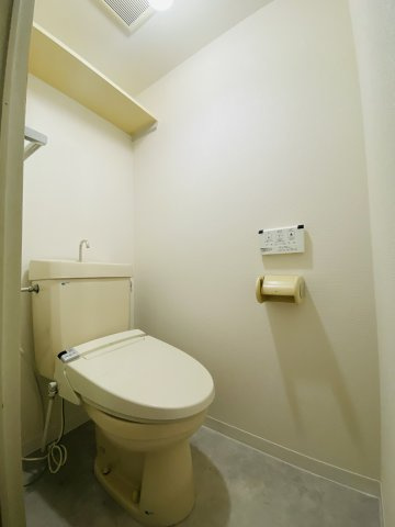 長屋マンションのトイレ