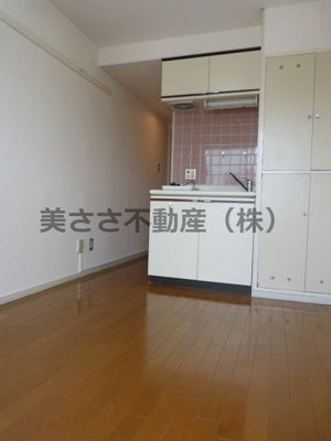 【居間・リビング】 | メゾン・ド・ノア天神町