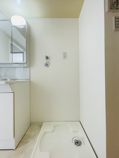 【ランドリースペース】 | 三愛シティライフ箱崎12