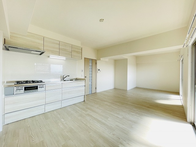 【居間・リビング】 | 三愛シティライフ箱崎12