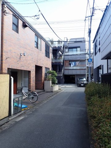 コーポヤマ千石の周辺