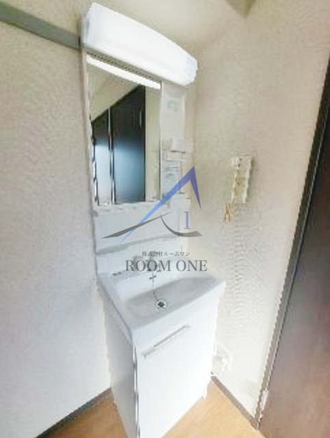 ＡＶＩＯＮの洗面所|洗面台です。