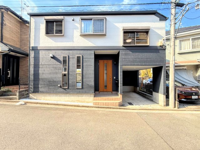 戸塚区下倉田町　中古戸建ての外観|◆リフォーム済みでのお引渡しなので、即ご入居可能です。家具の配置や色など決めやすくスムーズにお引越しできます。
