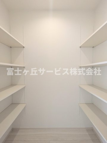 【その他】 | 磐田市東新町2丁目 新築一戸建て | パントリーです