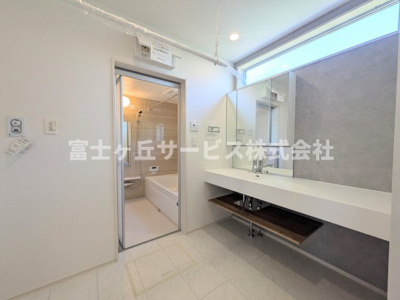 【脱衣所】 | 磐田市東新町2丁目 新築一戸建て | 脱衣場です