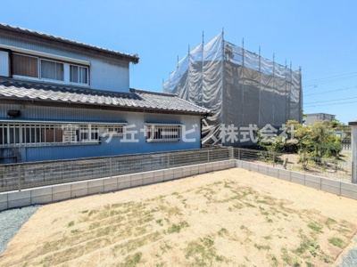 【前面道路含む現地写真】 | 磐田市東新町2丁目 新築一戸建て | 前面道路です