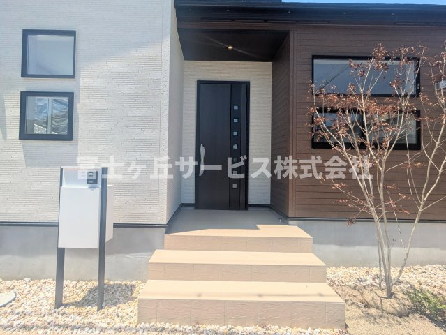 【エントランス】 | 磐田市東新町2丁目 新築一戸建て | エントランスです