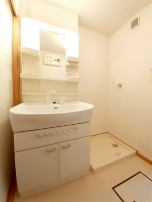 【洗面所】 | エテルノＡ | コンパクトで使いやすい洗面所