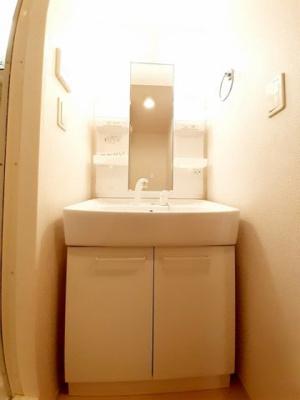 【洗面所】 | フォルシュ | ゆったりとスペースのある洗面所