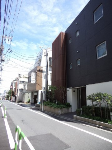 ガーデン小石川の周辺