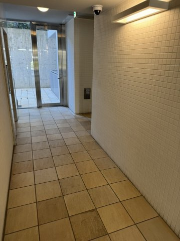 カーサ・デル・ソル小石川のエントランス