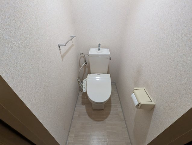 マンションエルミナールのトイレ