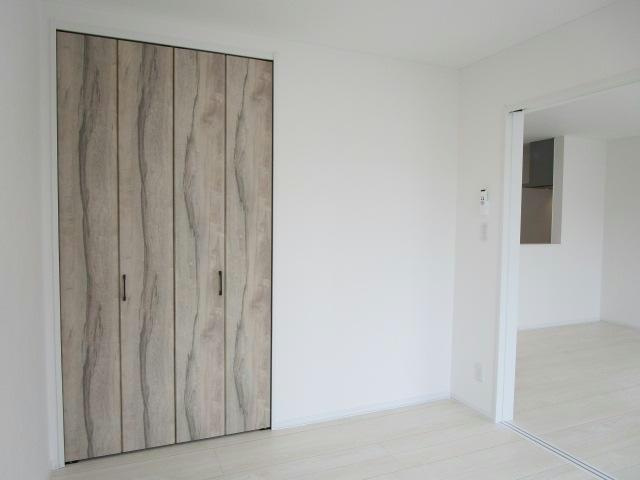 モラーレの洋室