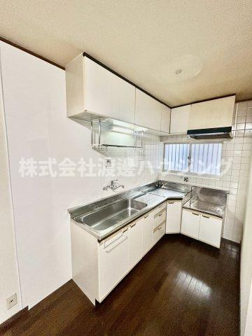 東大阪市友井３丁目一戸建のキッチン