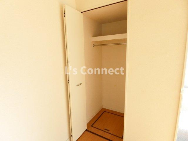 【収納】 | 矢嶋コーポ | クローゼットでお荷物もすっきり収納。