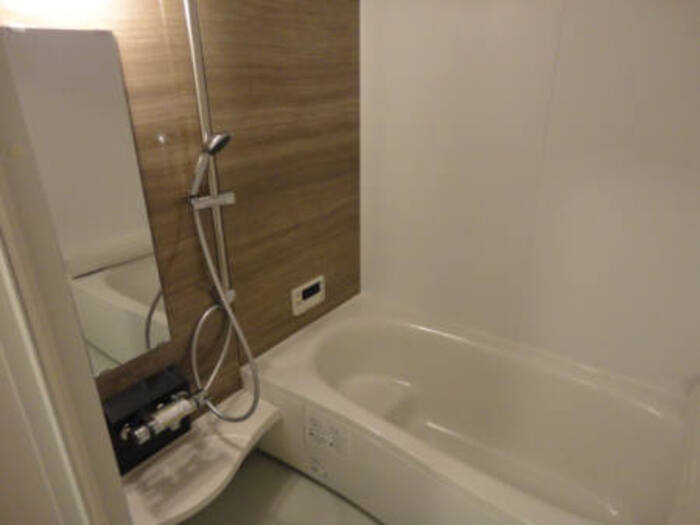 Ｄ－ｒｏｏｍ小矢部　C棟の浴室