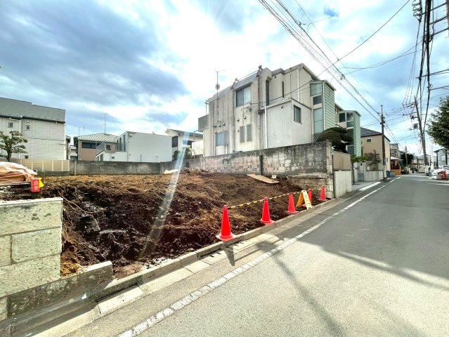 練馬区富士見台３丁目・土地の前面道路含む現地写真