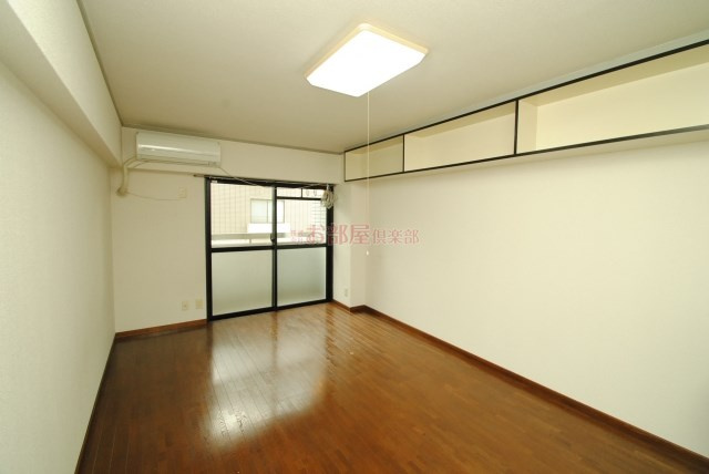 コーポラスF1の洋室