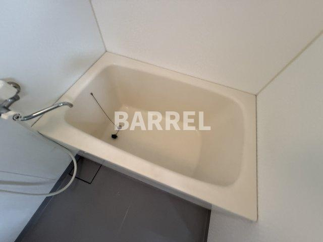 パインハイツの浴室