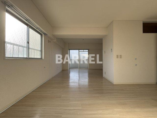 パインハイツの居間・リビング