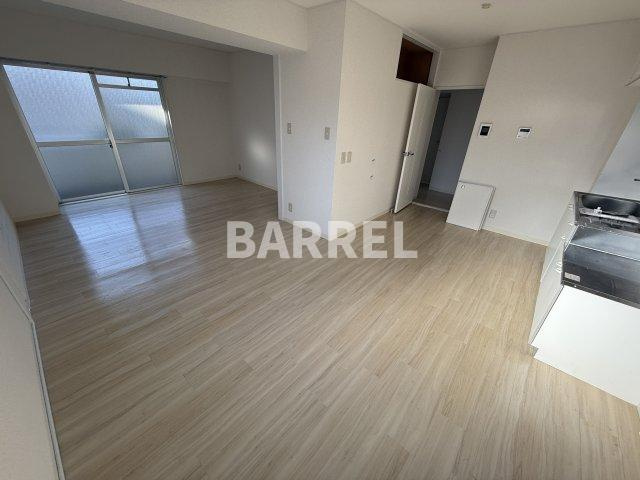 パインハイツの内装