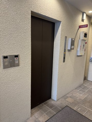 【玄関】 | 永都ビル神戸本館