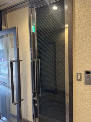 【玄関】 | 永都ビル神戸本館