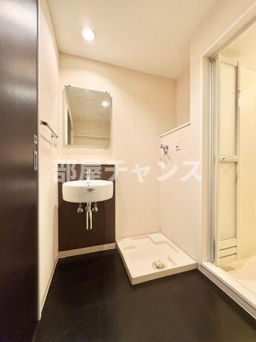 プログレッソ岩塚の独立洗面台