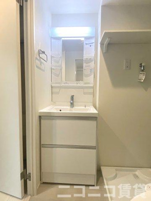 【独立洗面台】 | ハーモニーテラス上井草Ⅲ | 別号室イメージの為、現状を優先致します。