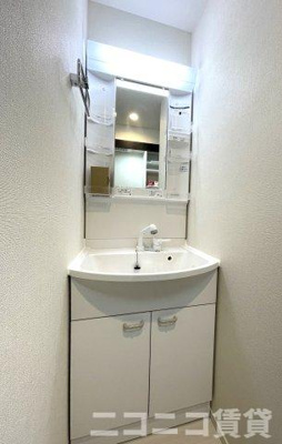 【独立洗面台】 | ハーモニーテラス赤羽Ⅲ | 別号室イメージの為、現状を優先致します。