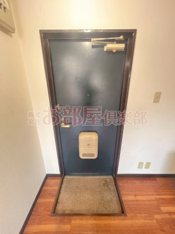 PLEAST梅満町の玄関|ゆったりとした玄関です