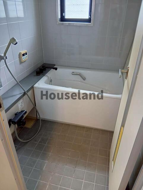 カトレアビルの浴室