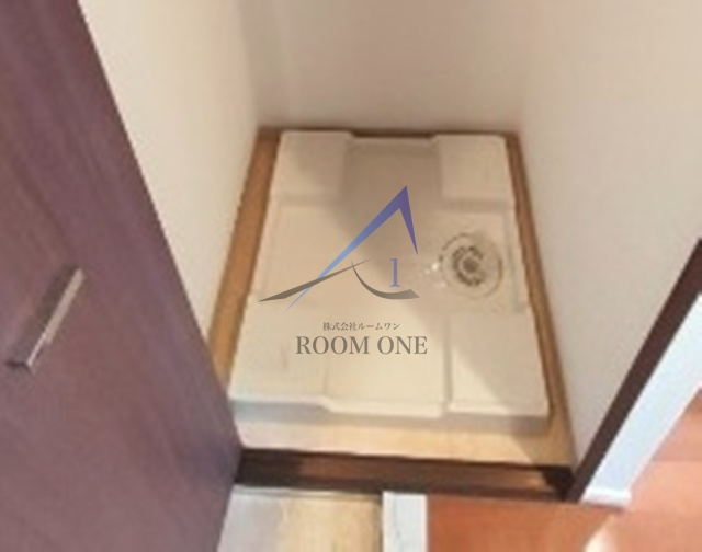 ロアール西品川の設備|洗濯機置場です。