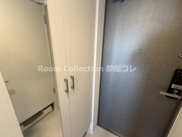 エスリード池下レスティアの玄関