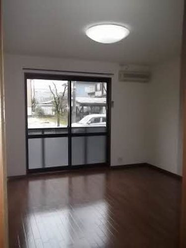 ベルドミールJKの居間・リビング|洋室