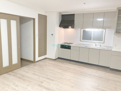 【居間・リビング】 | 栗山ビル | リビング