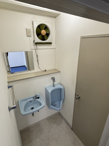 第６高輪ビル　2F-202の洗面所