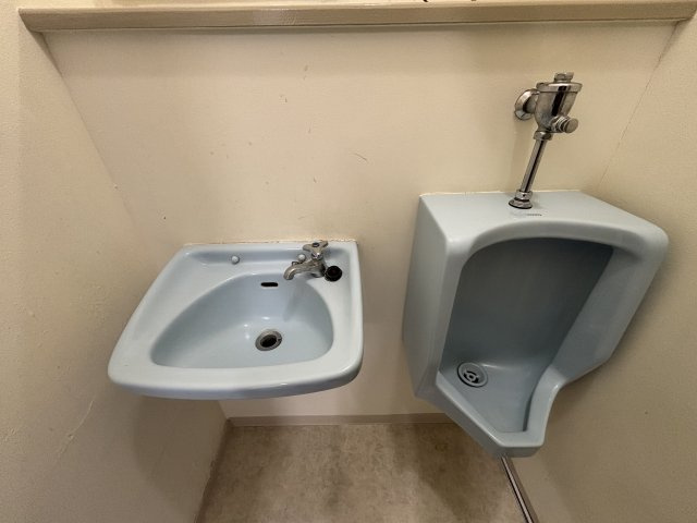 第６高輪ビル　2F-202のトイレ