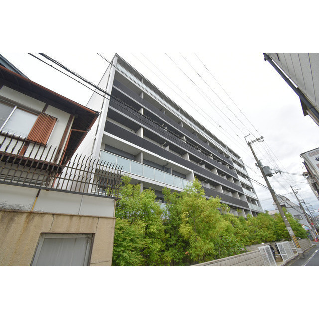 CAVANA九条烏丸の外観
